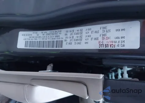 2018 Jeep Grand Cherokee Limited 4X4 from USA, damaged, VIN 1C4RJFBG5JC399537